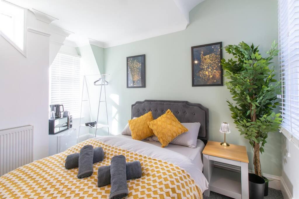 Open Mind Property - Ensuite Studio In Southsea 포츠머스 외부 사진
