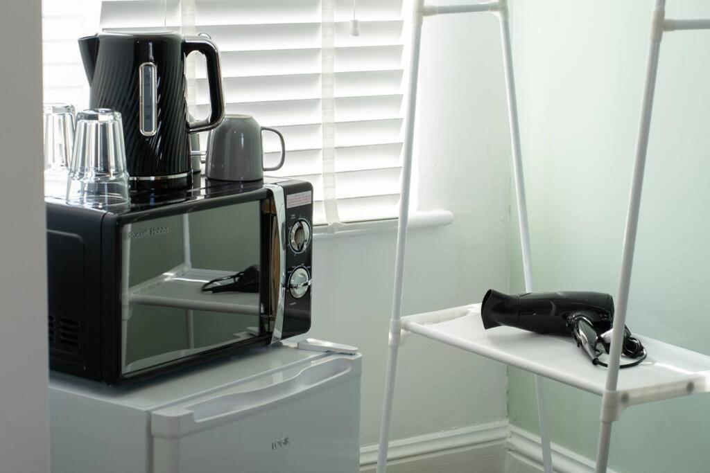 Open Mind Property - Ensuite Studio In Southsea 포츠머스 외부 사진